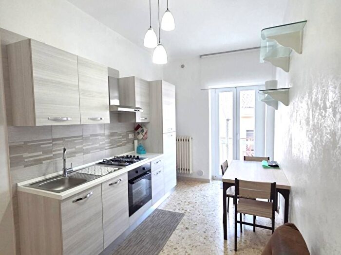 Appartamento bilocale in affitto in Via Torre De Angelis, Centro, Manfredonia