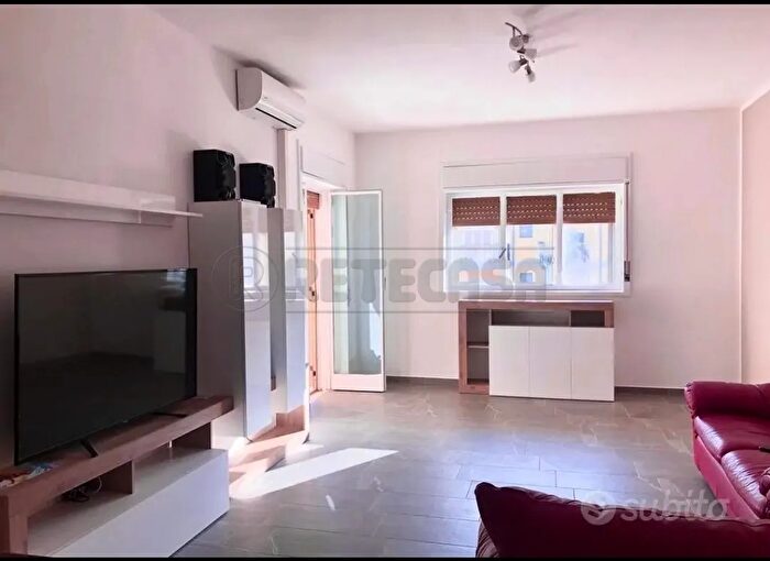 Appartamento con 5 locali in vendita in Via Salvatore Nanna, Siracusa