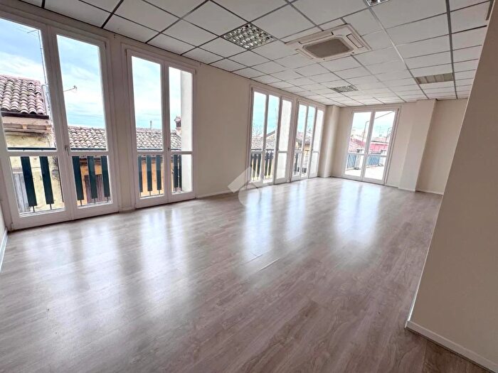 Appartamento trilocale in vendita in Via S Martino, Volta Mantovana