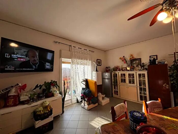 Appartamento con 6 locali in vendita in Corso Sicilia, Torregrotta