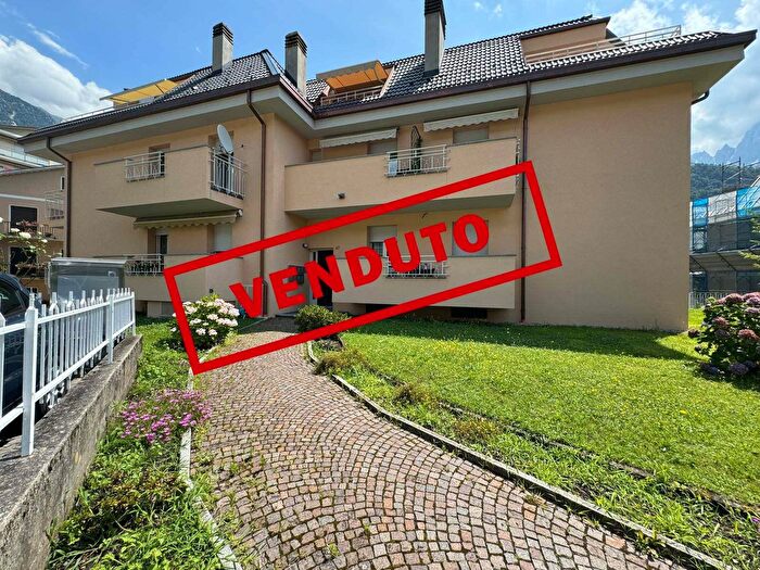 Appartamento trilocale in vendita in Via Ugo Cerletti, Chiavenna