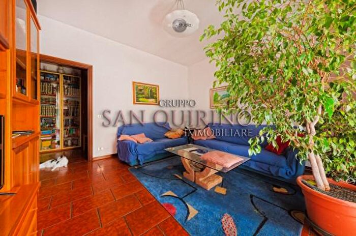 Appartamento trilocale in vendita in Via Piave, Mirandola