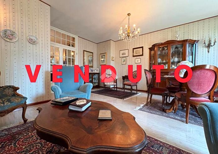 Appartamento con 5 locali in vendita in Viale Milano, Sondrio