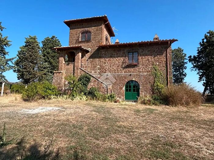 Casa con 7 locali in affitto in Località Petrola, Barbarano Romano