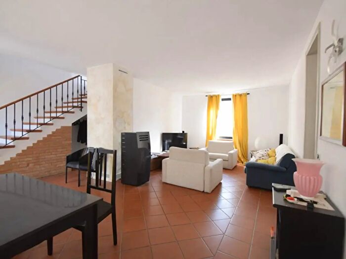 Casa quadrilocale in vendita in Podenzano