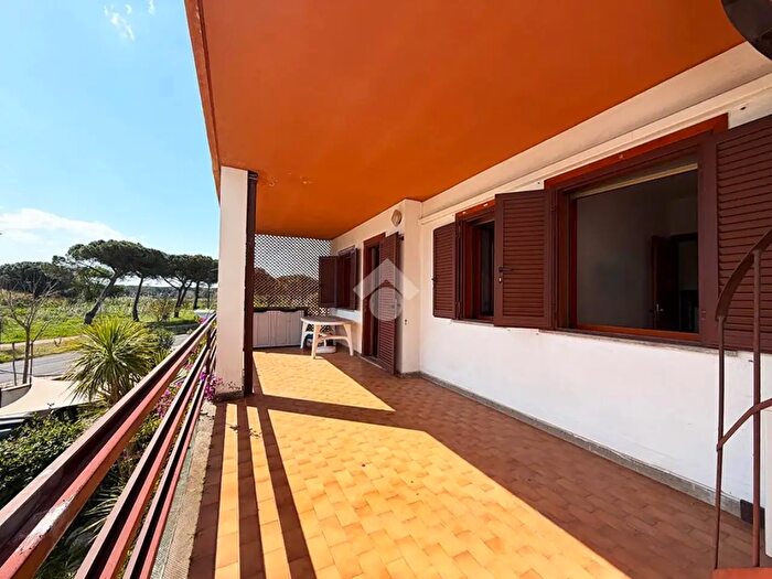 Appartamento trilocale in vendita in Via Tre Cancelli, Montalto Di Castro