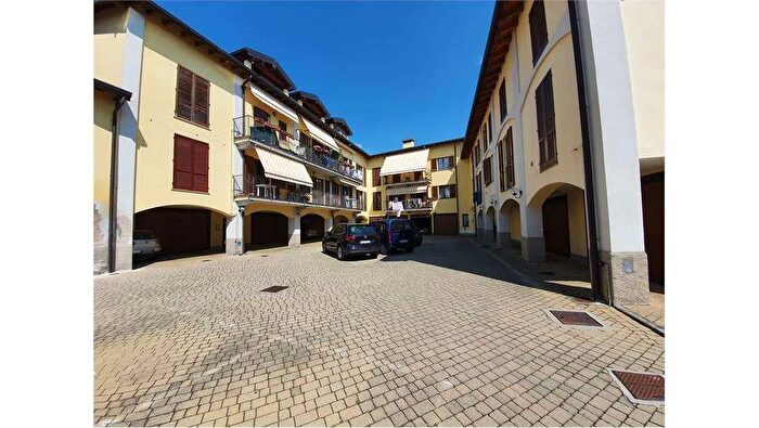 Appartamento trilocale in vendita in Via Risorgimento, Fenegro