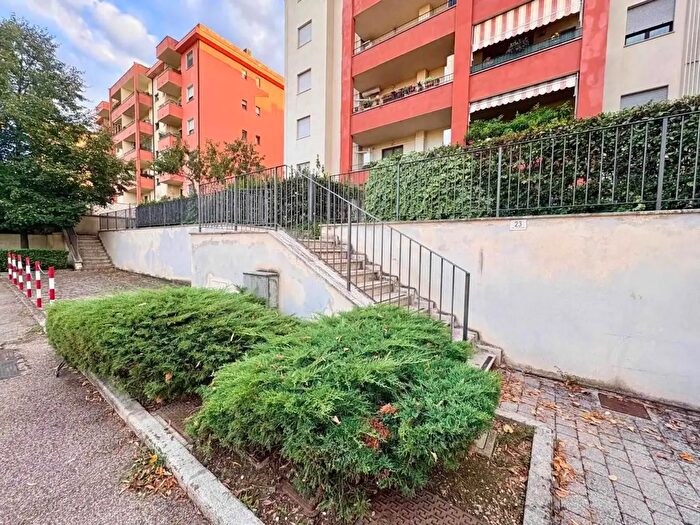 Appartamento bilocale in vendita in Via Flavio Stilicone, Firenze