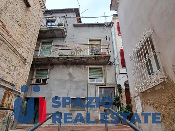 Casa con 6 locali in vendita in Via del Pozzo Spolto, Spoltore