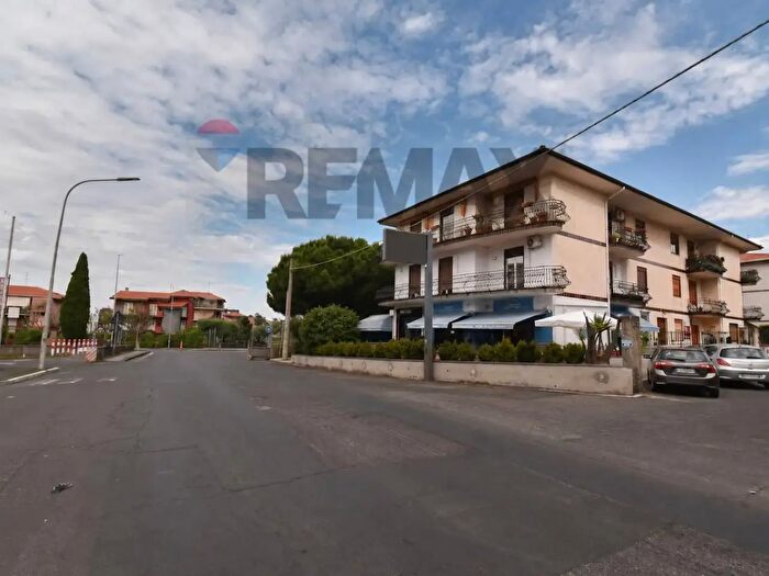 Appartamento con 5 locali in vendita in Via Tremestieri a, Mascalucia