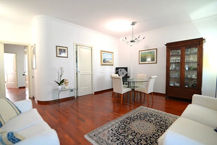 Appartamento quadrilocale in vendita in Macerata Zona Tribunale, Macerata