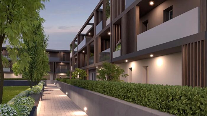 Appartamento quadrilocale in vendita in Via Francia, Castelfranco Veneto