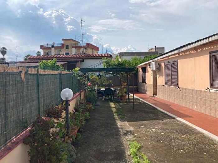 Casa quadrilocale in vendita in Via Ponte Rosso, Terracina