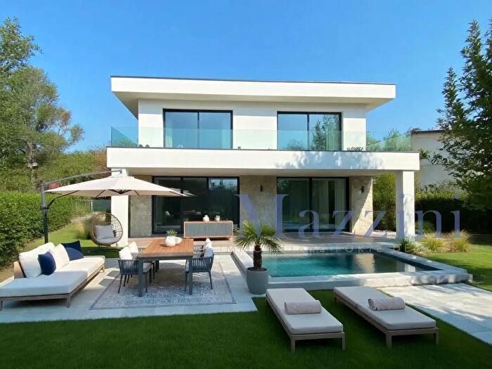 Casa con 7 locali in vendita in Via Carlo del Prete, Forte Dei Marmi