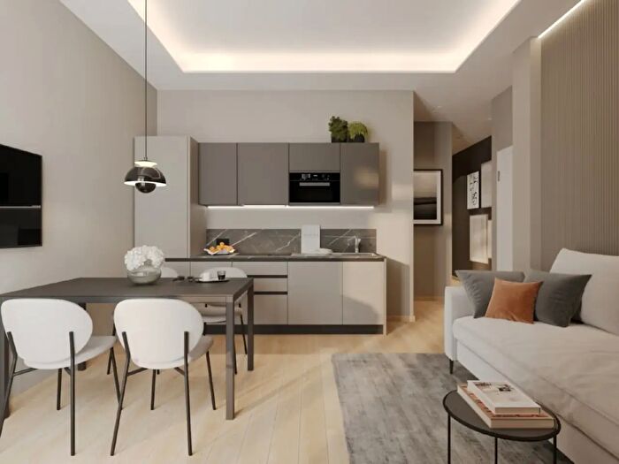 Appartamento trilocale in vendita in Via Soccorso, Pietra Ligure