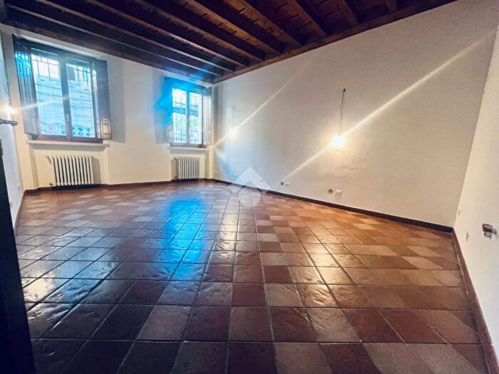 Appartamento bilocale in affitto in Isabella deste, Centro, Mantova