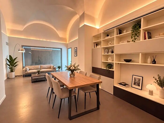 Appartamento quadrilocale in affitto in Catania