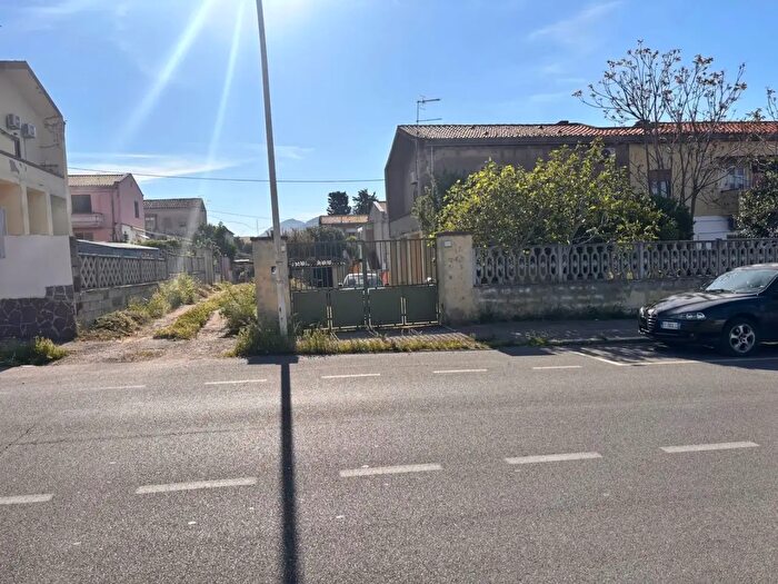 Appartamento trilocale in vendita in Via Giorgio Asproni, Carbonia