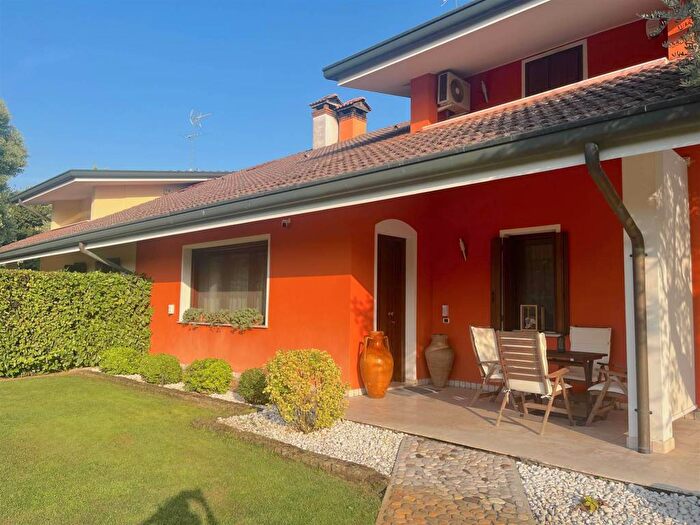 Casa con 6 locali in vendita in Centro, Ponte di Piave