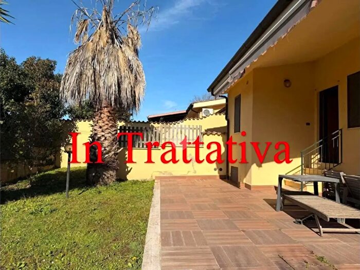 Casa quadrilocale in vendita in Via Reggio Emilia, Ardea