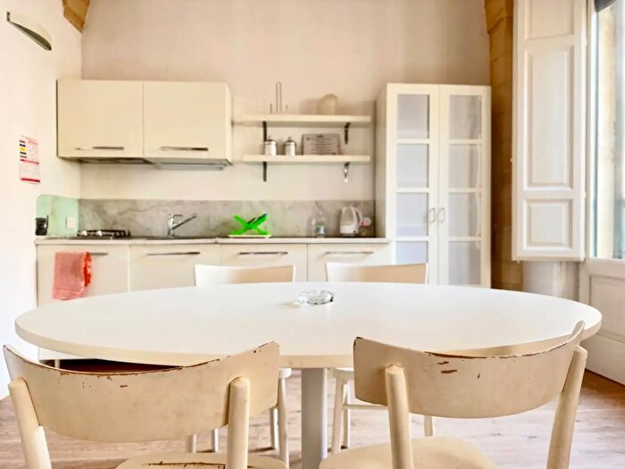 Appartamento trilocale in vendita in Piazzetta San Giovanni dei Fiorentini, Lecce