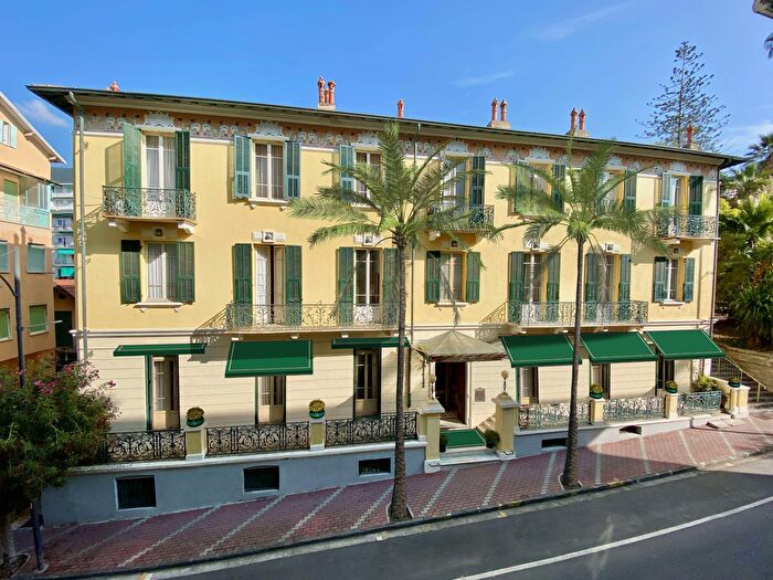 Appartamento quadrilocale in vendita in Via Matteotti, Ospedaletti