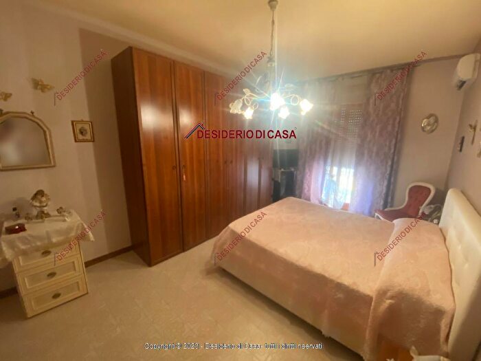 Casa quadrilocale in vendita in Trabia