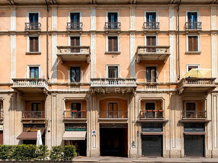 Appartamento bilocale in vendita in Via Pasquale Sottocorno, Milano