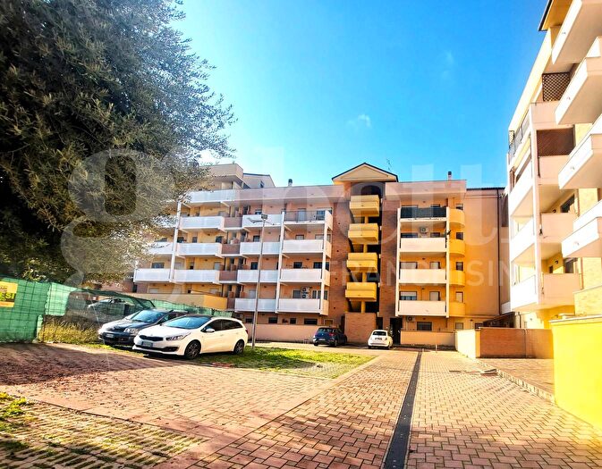 Appartamento quadrilocale in vendita in Via Molino, Chieti