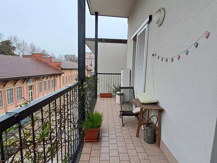 Appartamento trilocale in affitto in Via Pompeo Leoni, Ripamonti Fondazione Prada, Milano
