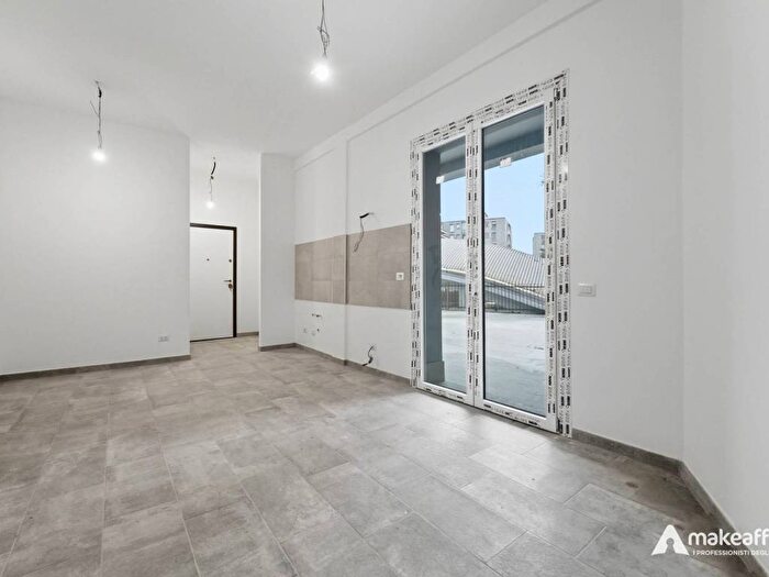 Appartamento bilocale in affitto in Viale Iginio Rota, Semicentro, Vimercate