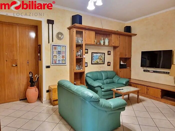 Appartamento quadrilocale in vendita in Via Bernardo Tanucci, Napoli