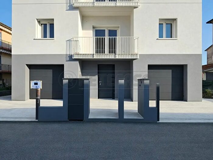 Casa in vendita in Vicenza