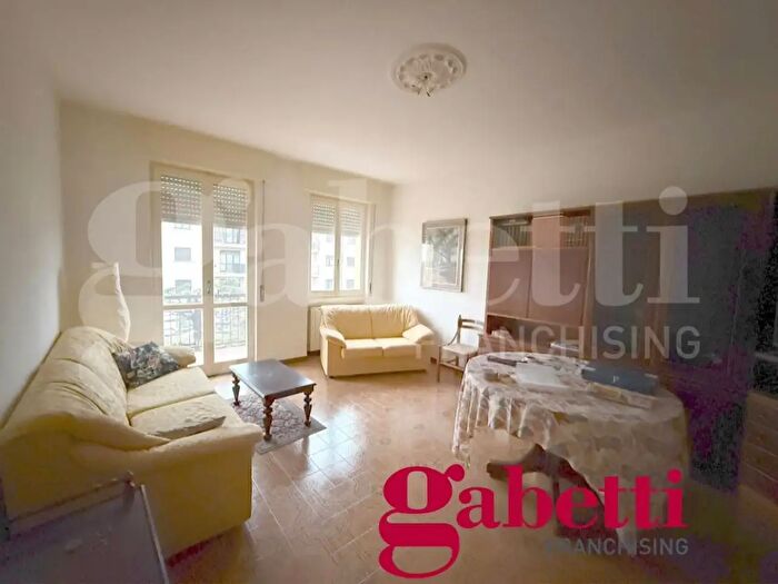 Appartamento quadrilocale in vendita in Via Europa Snc, Merone