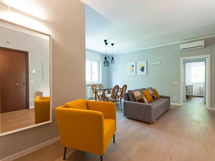 Appartamento monolocale in affitto in Via Andrea Solari, Solari, Milano