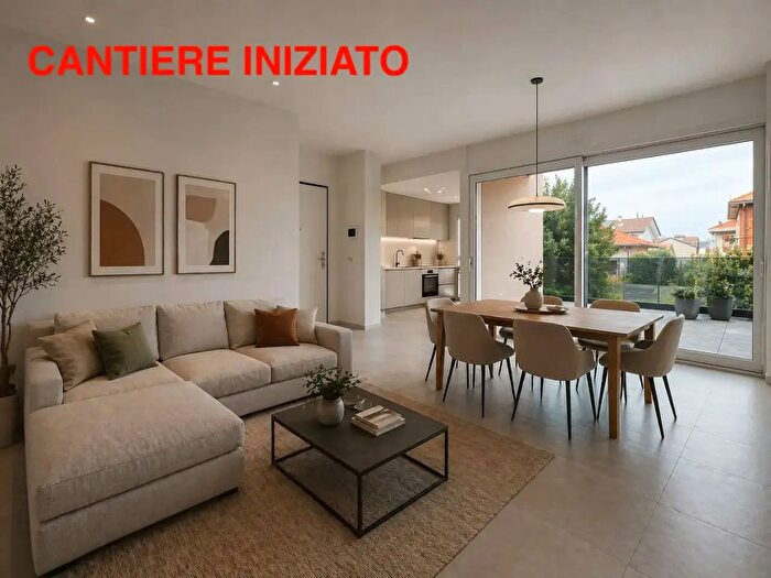 Appartamento trilocale in vendita in Via Ragnone, Colverde