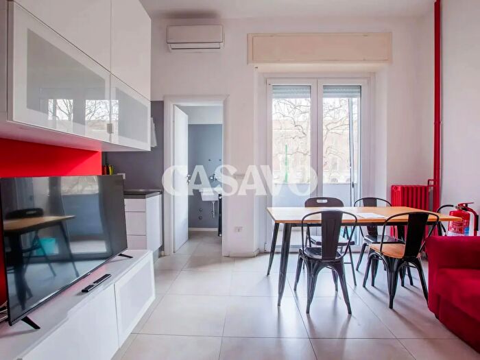 Appartamento bilocale in vendita in Viale Molise, Milano