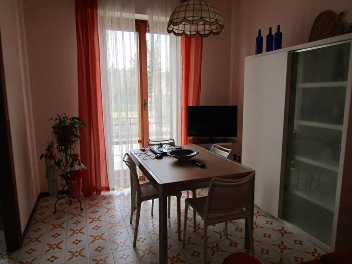 Appartamento con 5 locali in affitto in Colle Paradiso, Jesi