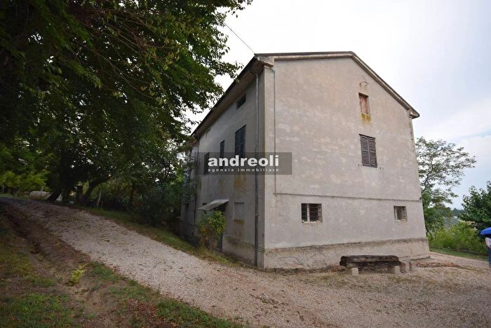 Casa in vendita in Monte San Vito