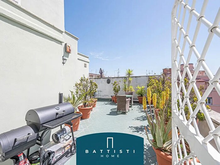 Appartamento quadrilocale in vendita in Via San Girolamo Emiliani, Roma