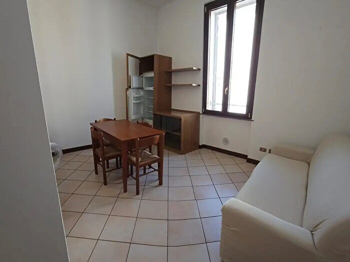 Appartamento bilocale in affitto in Via Massarotti, Cremona