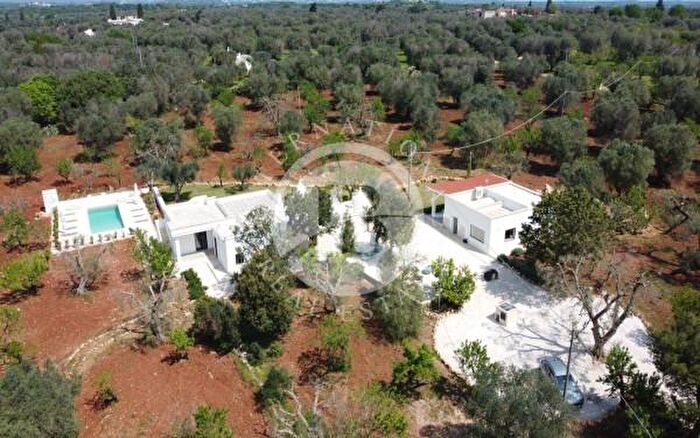 Casa con 6 locali in vendita in Ceglie Messapica