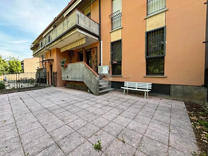 Appartamento quadrilocale in vendita in Via Andrea del Verrocchio, Brescia