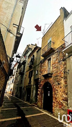 Appartamento con 6 locali in vendita in Vicolo Via Menotti De Francesco Vico, Atessa