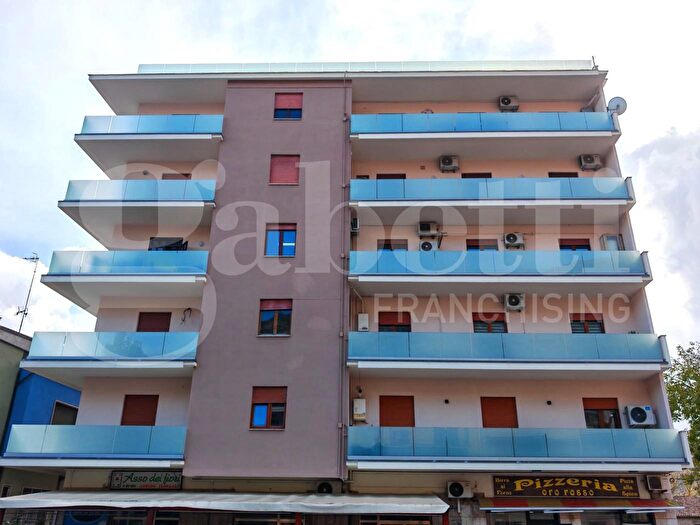 Appartamento trilocale in vendita in Via delle Milizie, Venafro