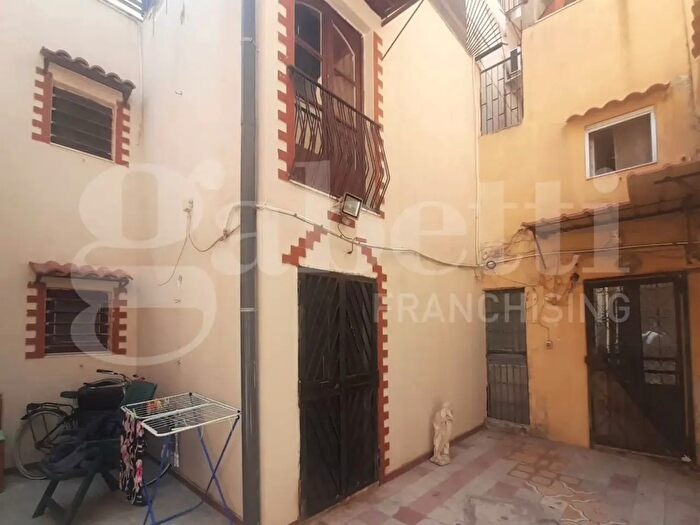 Casa bilocale in vendita in Via Moscuzza, Siracusa