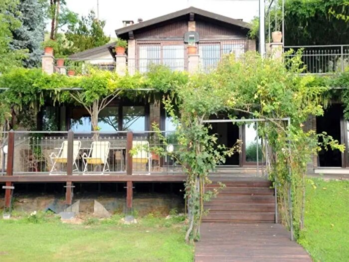 Casa con 5 locali in vendita in Località Vermietto, Calvignano