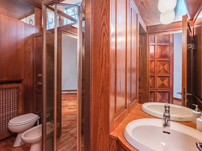 Appartamento trilocale in affitto in Milano