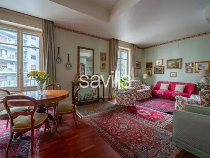 Appartamento con 6 locali in vendita in Via Ugo Foscolo, Palermo