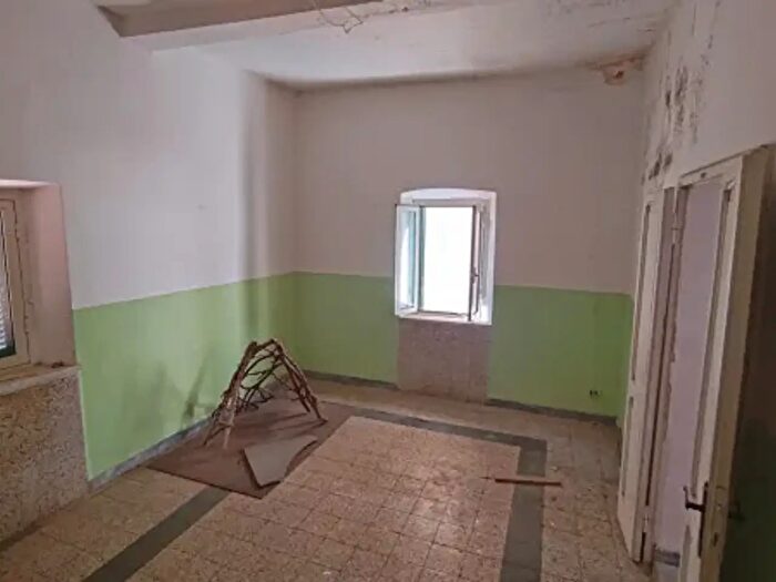Appartamento trilocale in vendita in Piazza Dante Alighieri, Castel Madama